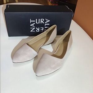NWT Naturalizer Sammi  Ballerina Flats, size 8.
